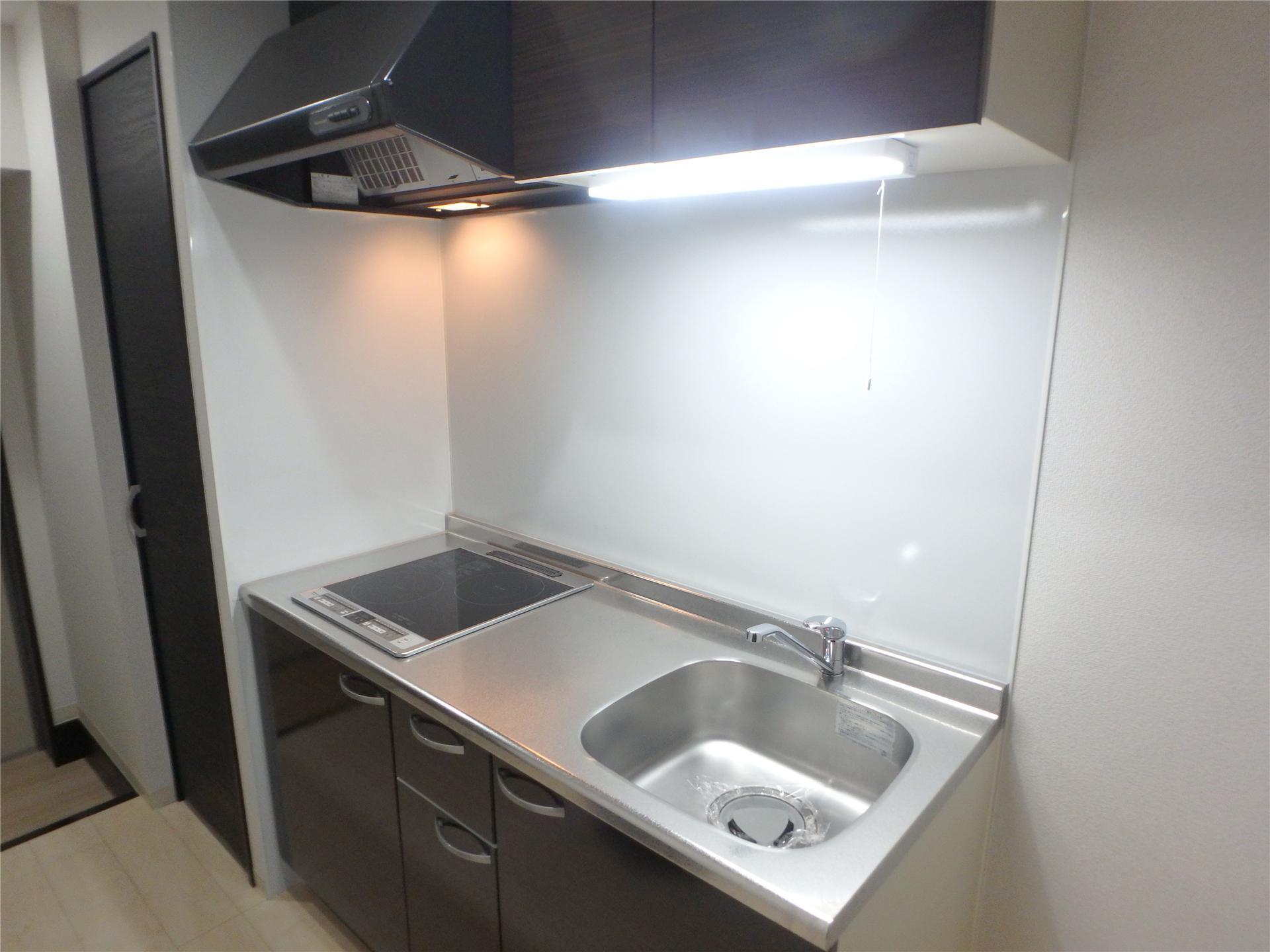 キッチン　２口IHコンロ付のキッチンです