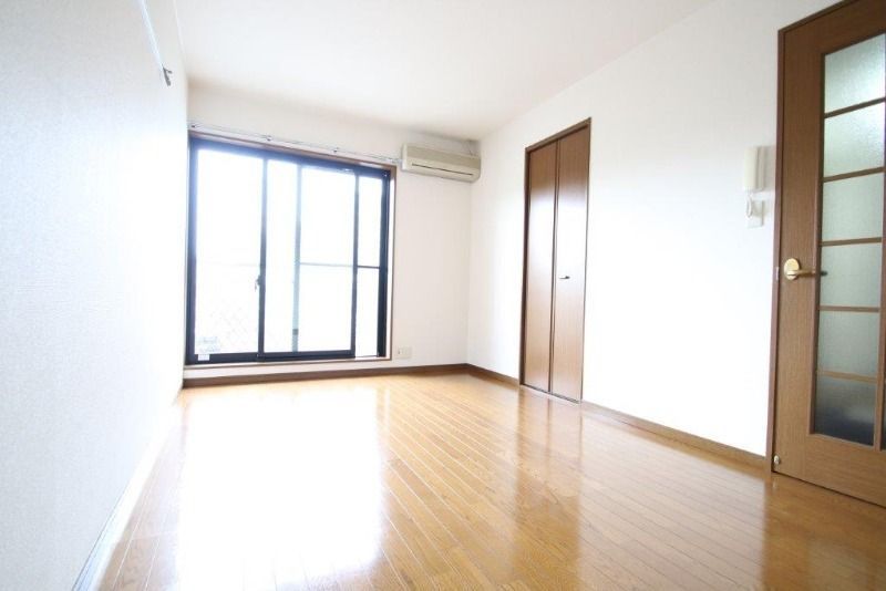 居室・リビング　7帖