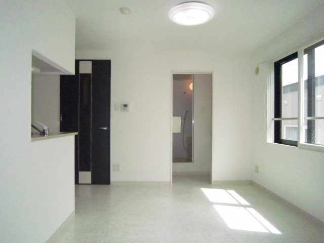 居室・リビング　☆8.8帖の広々としたリビングです！