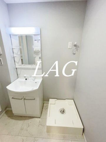 洗面設備　洗面台です。