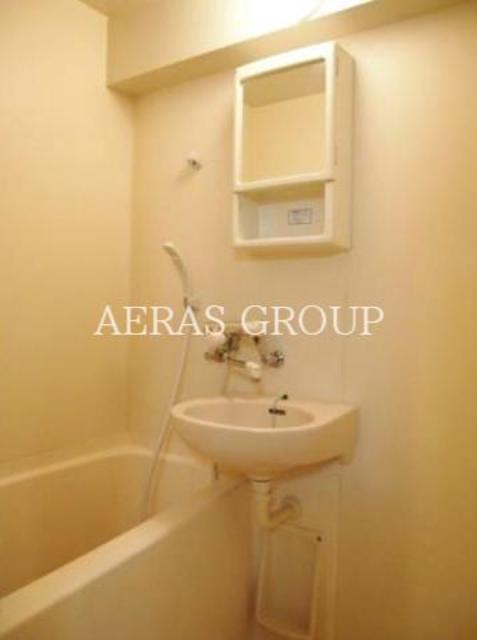 バス・シャワールーム　同仕様写真