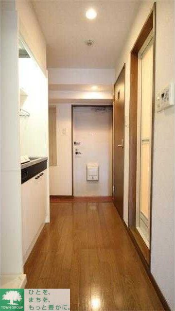 玄関　お部屋探しは株式会社　タウンハウジング　までお気軽にお問合…