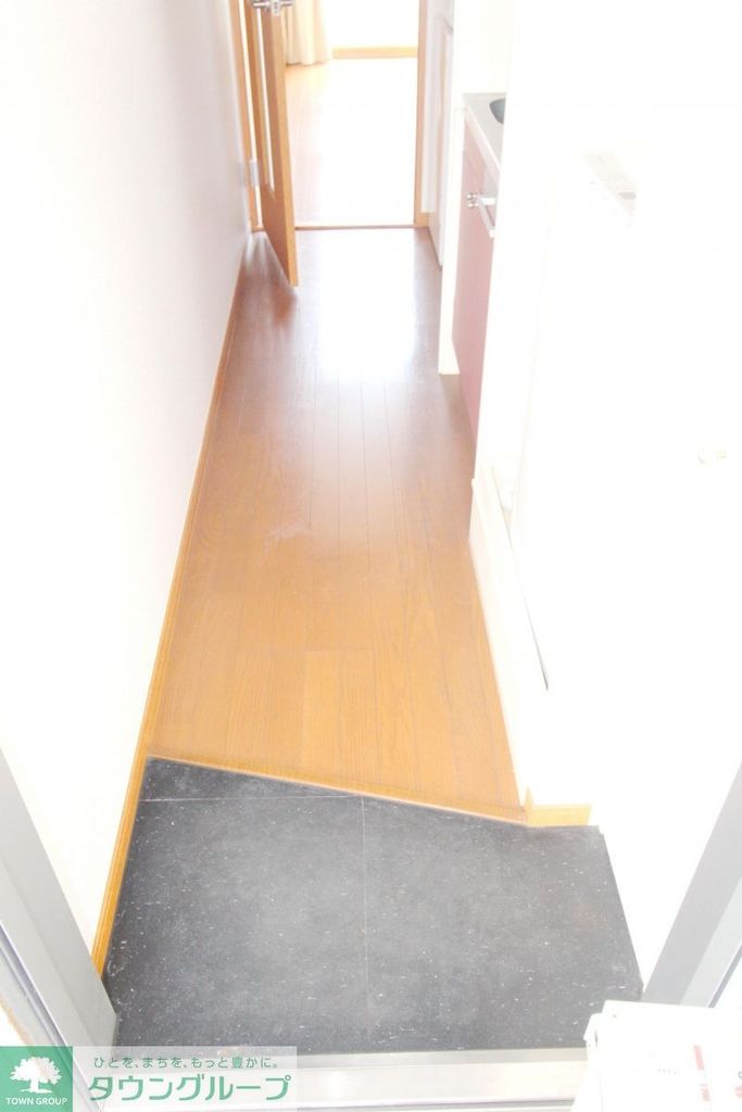 玄関　★同仕様部屋参照★