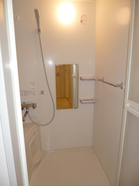 バス・シャワールーム　浴室追い焚き機能※写真は別号室