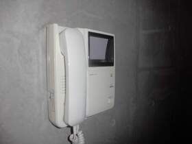 セキュリティ　別部屋参考写真