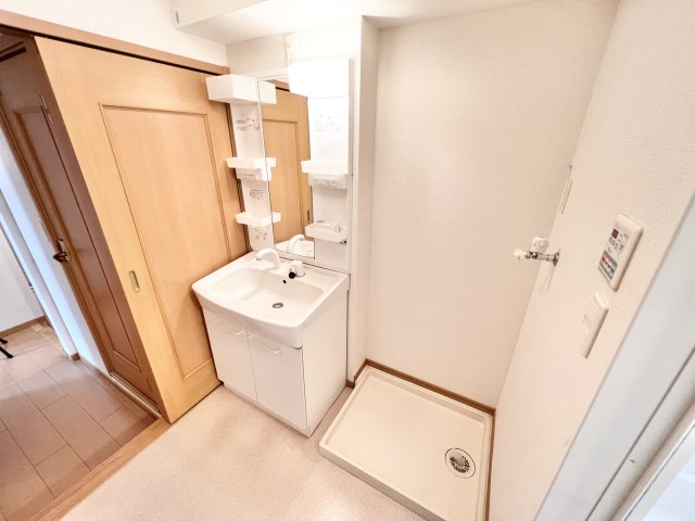 洗面設備　※別部屋参考写真