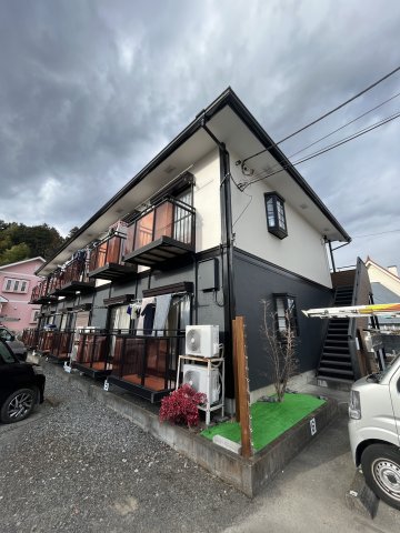 建物外観　写真は別の部屋の物です。敷金礼金無しで初期費用がお安めです♪