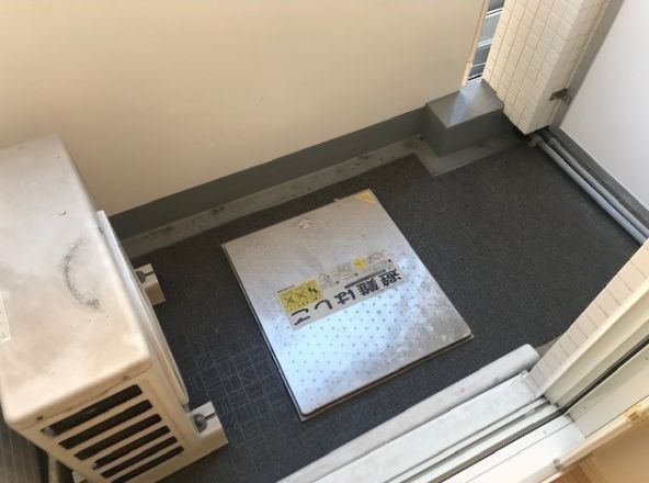 バルコニー
