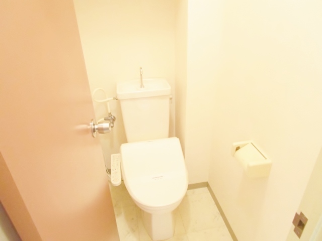 トイレ　参考画像