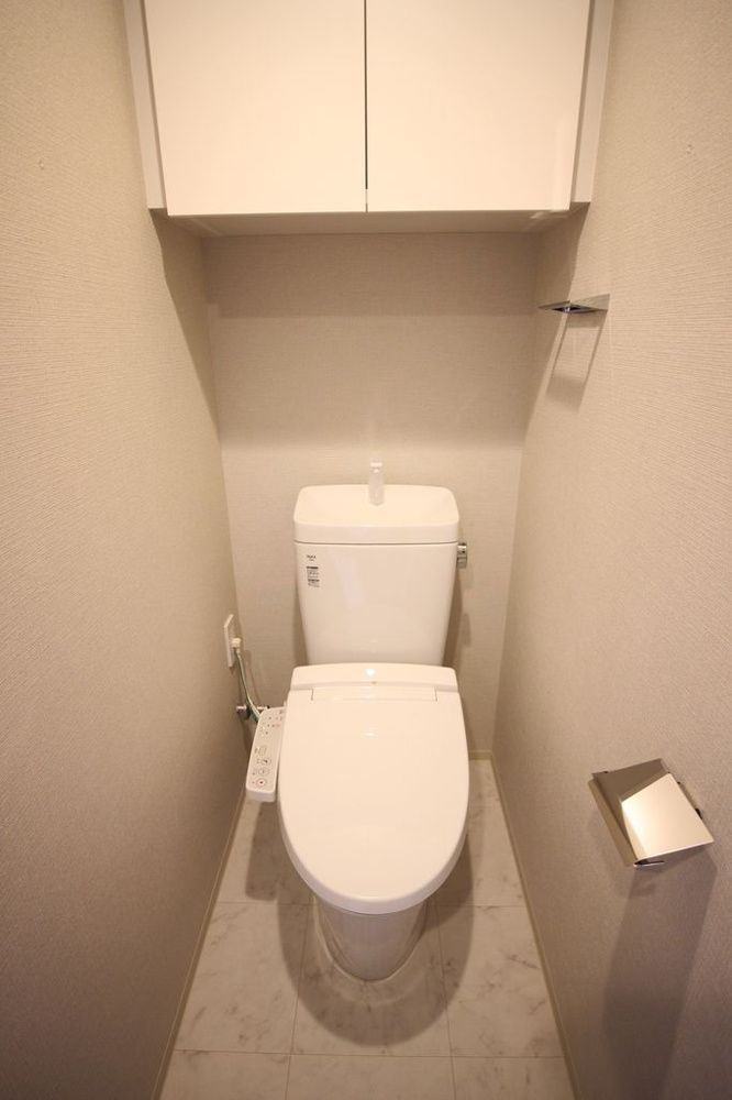 トイレ　（別タイプ参考写真）コンシェリア後楽園　ＣＲＯＳＳＩＡ　文京