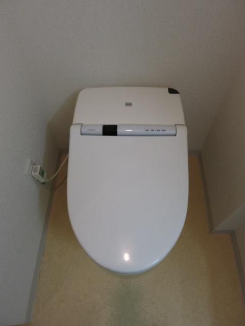 トイレ　※別部屋参考写真