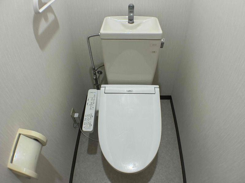 トイレ　シンプルで使いやすいトイレです