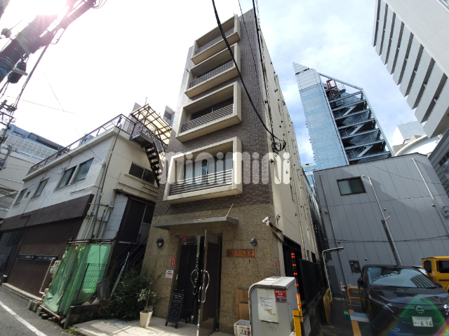 建物外観　女性限定オートロックマンションです。