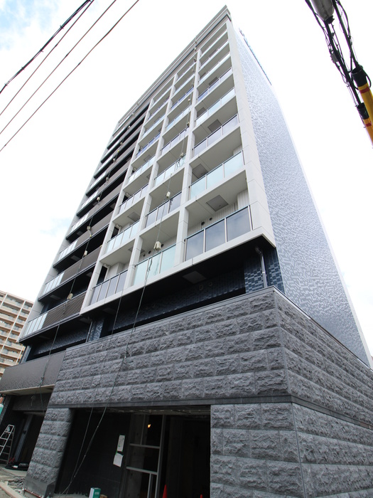 建物外観　建築中
