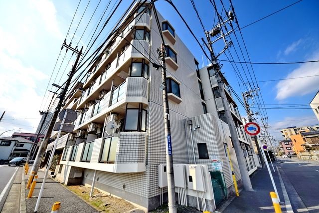 建物外観　★駅から徒歩5分★