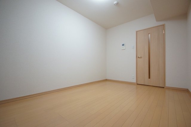 その他部屋・スペース　フローリングのお部屋になります。