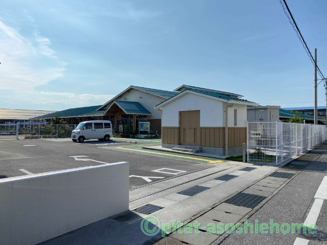 幼稚園・保育園　米原市立まいばら認定こども園（幼稚園・保育園）まで308m