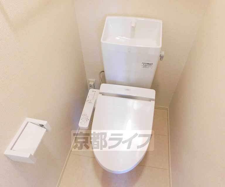トイレ　ウォシュレット完備