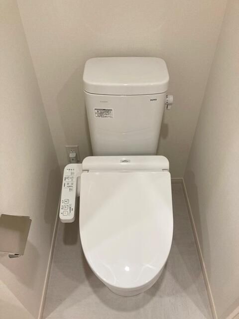 トイレ　シンプルで使いやすいトイレです