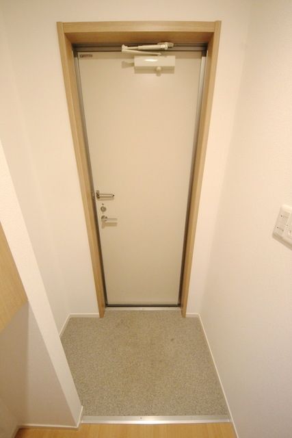 玄関　別部屋参考写真