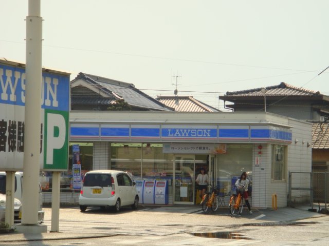 その他　ローソン福山手城4丁目店（その他）まで472m