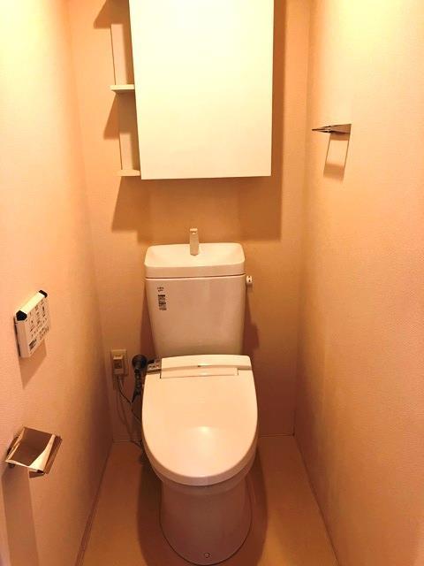 トイレ　清潔感のあるトイレです