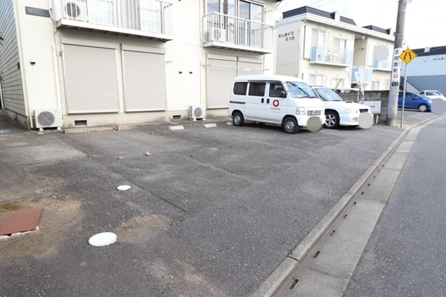 駐車場　駐車場あり