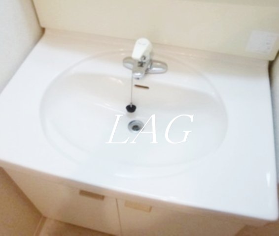 洗面設備　独立洗面台です。