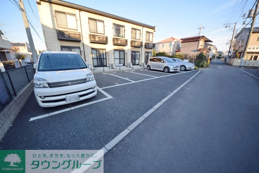 駐車場　駐車場