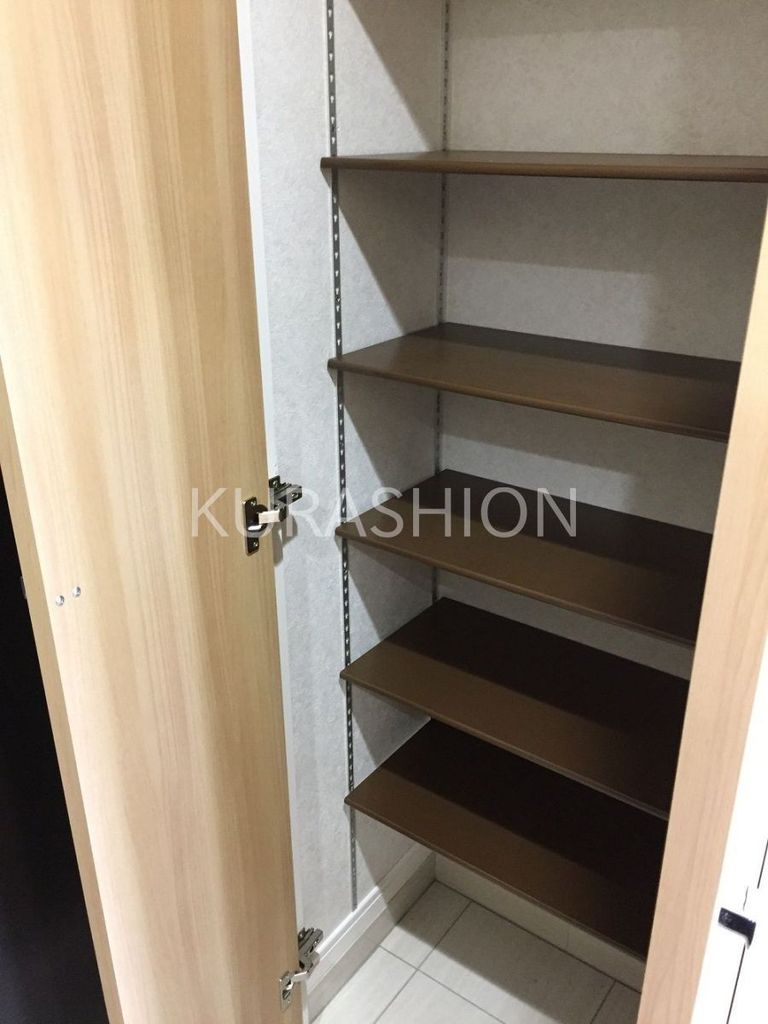 玄関　収納