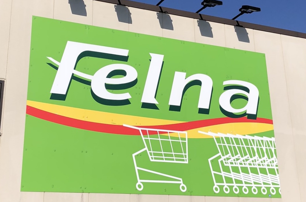 スーパー　Felna(フェルナ) 富が丘店（スーパー）まで70m