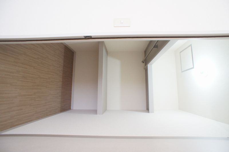 収納　ウォークインクロゼットでお部屋すっきり♪