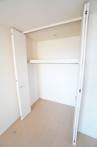 収納　※同物件・反転タイプの写真です。