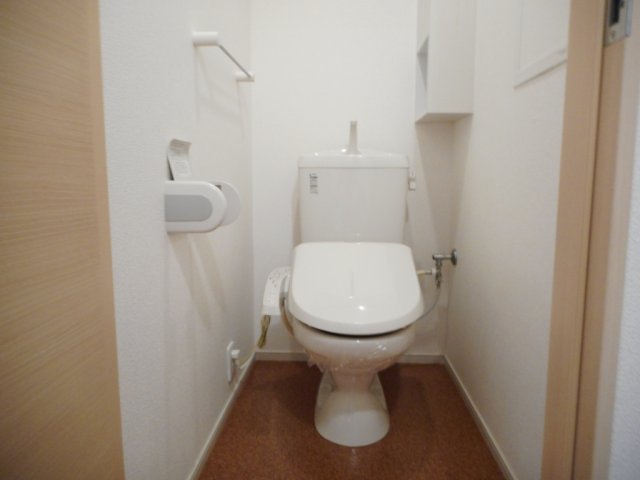 トイレ　シンプルで使いやすいトイレです