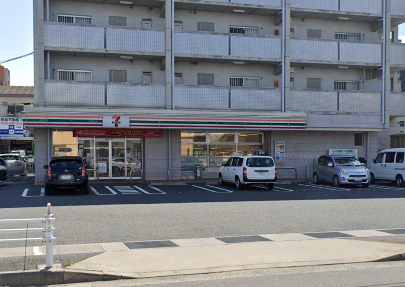 コンビニ　セブンイレブン 蟹江本町5丁目店（コンビニ）まで1010m