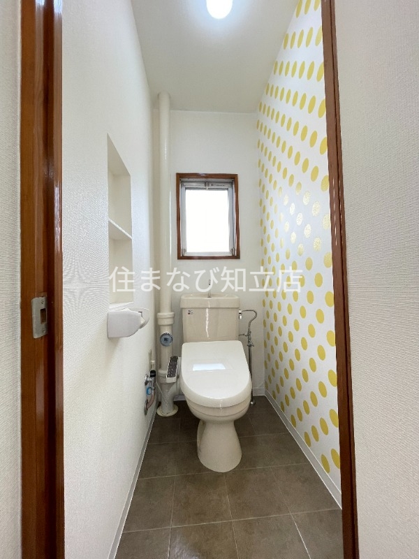 トイレ　別室同型写真