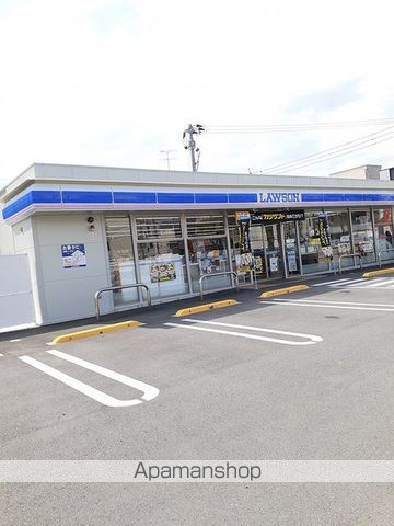 コンビニ　ローソン八代通町店（コンビニ）まで800m