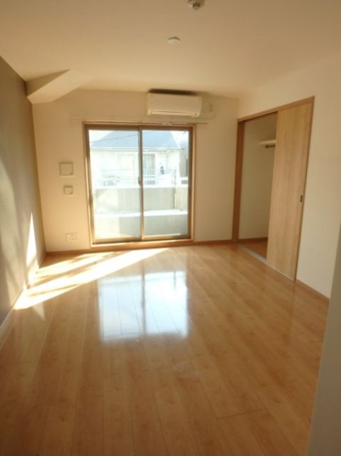 居室・リビング　きれいなお部屋
