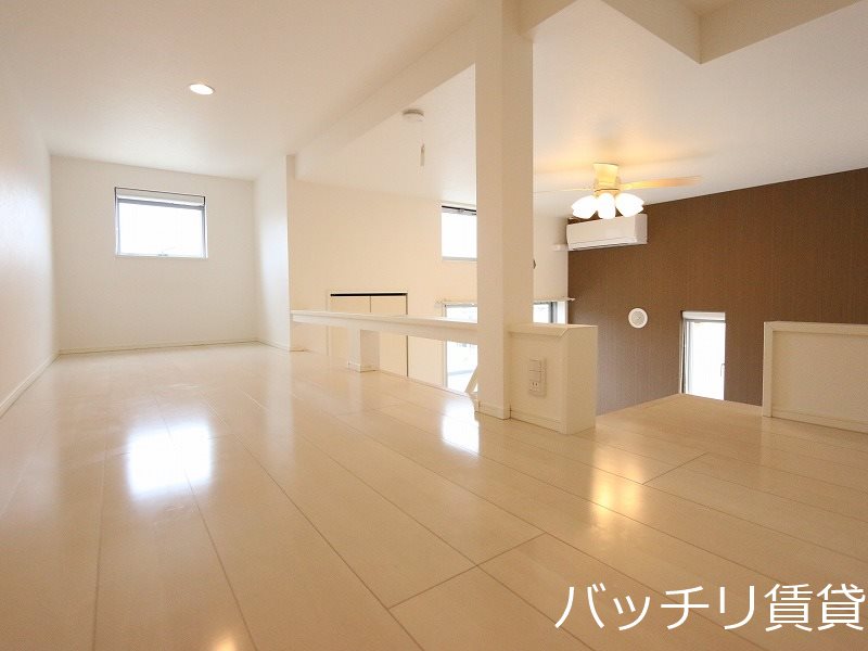 その他部屋・スペース　同型タイプの為、現状を優先致します。