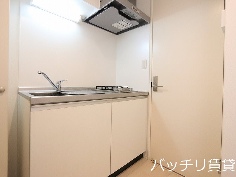 キッチン　同型タイプの為、現状を優先致します。