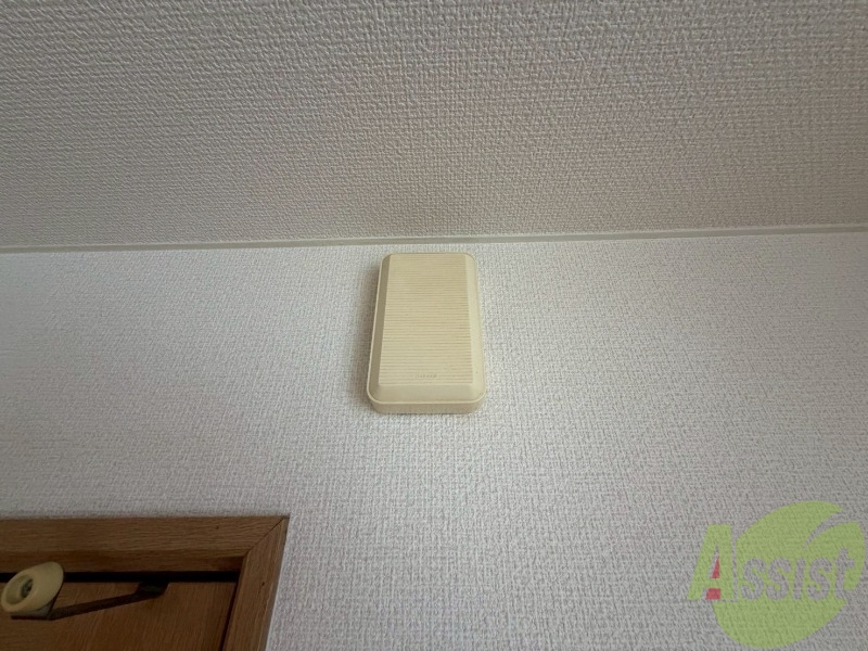 セキュリティ　来客時にはこちらのチャイムがなるのですぐにわかりますね！