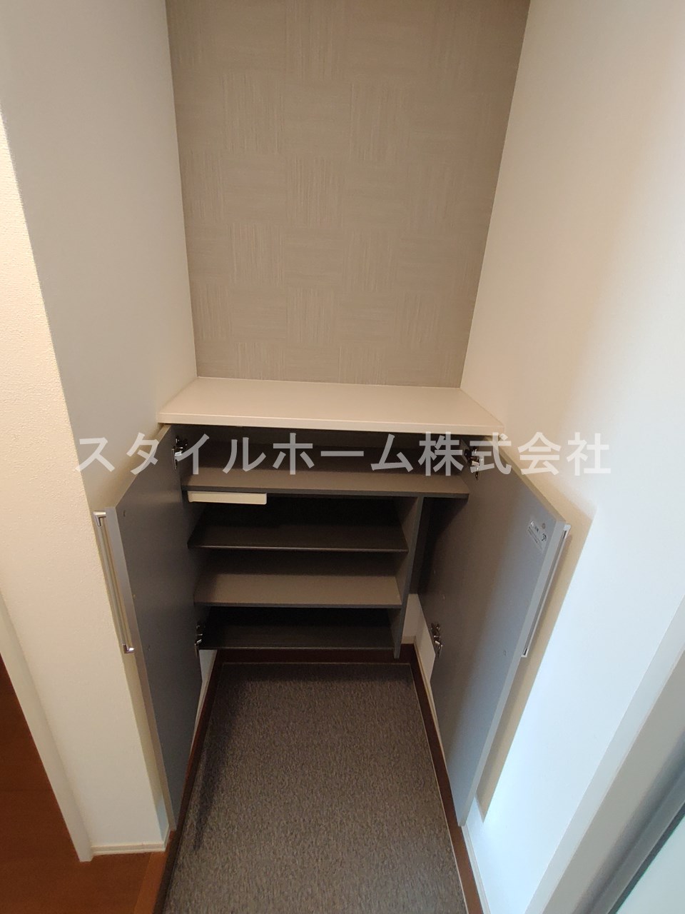 玄関　イメージ写真です。