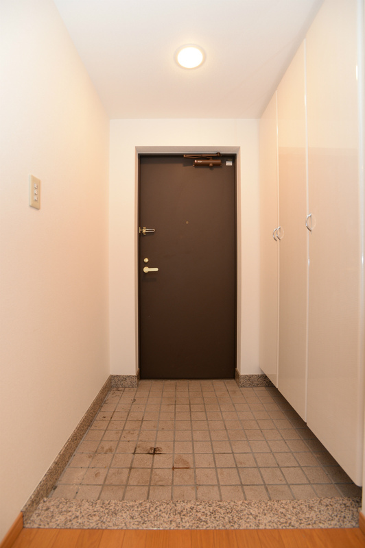 玄関　他部屋参照
