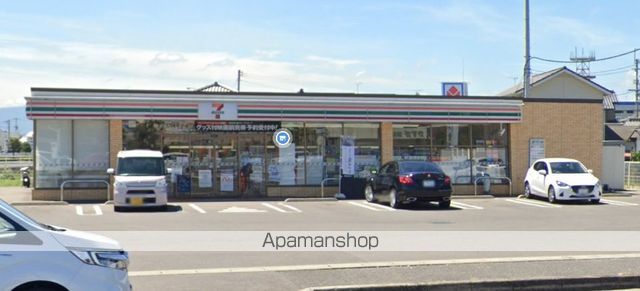 コンビニ　セブンイレブン（コンビニ）まで321m