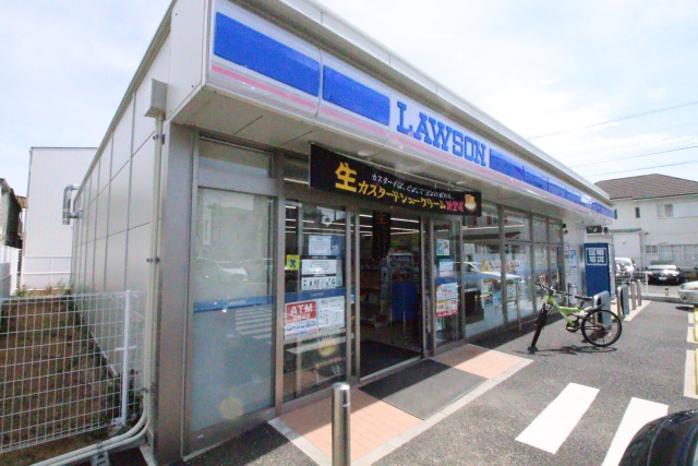 コンビニ　ローソン 昭和高校西店（コンビニ）まで100m