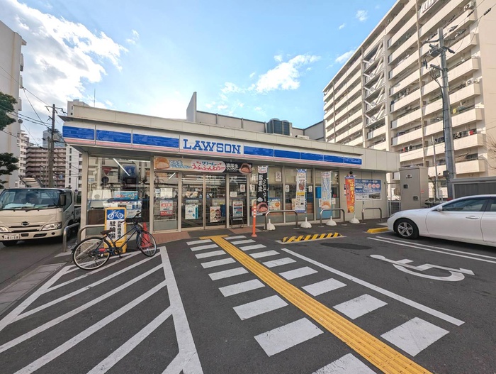 コンビニ　ローソン（コンビニ）まで282m
