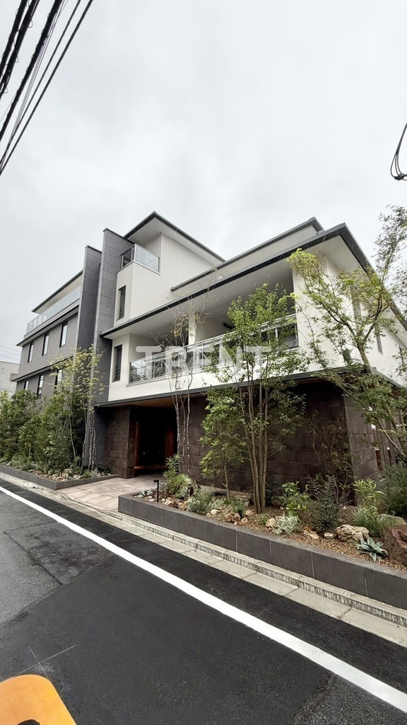 モクシオンプレミアム四谷大京町【MOCXION PREMIUM四...の外観写真