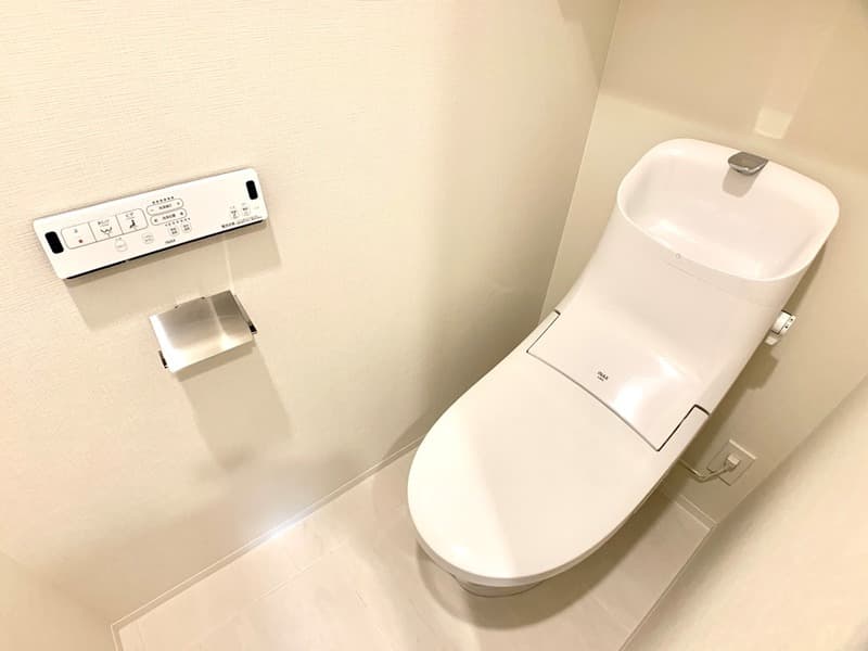 トイレ　参考写真