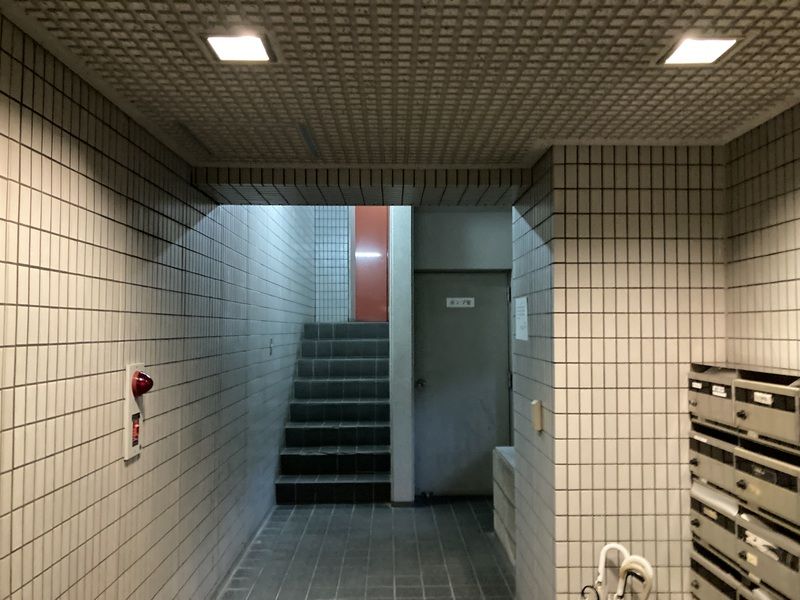 ＪＲ東西線 大阪天満宮駅 徒歩6分 7階建 築39年の外観写真