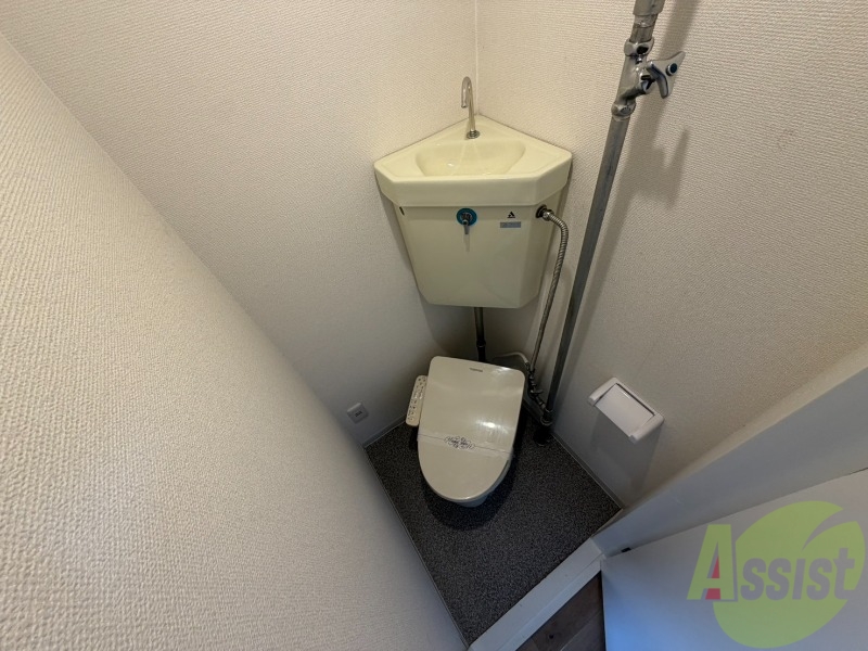 トイレ　トイレです。ウォシュレット付を探している方、おすすめです！